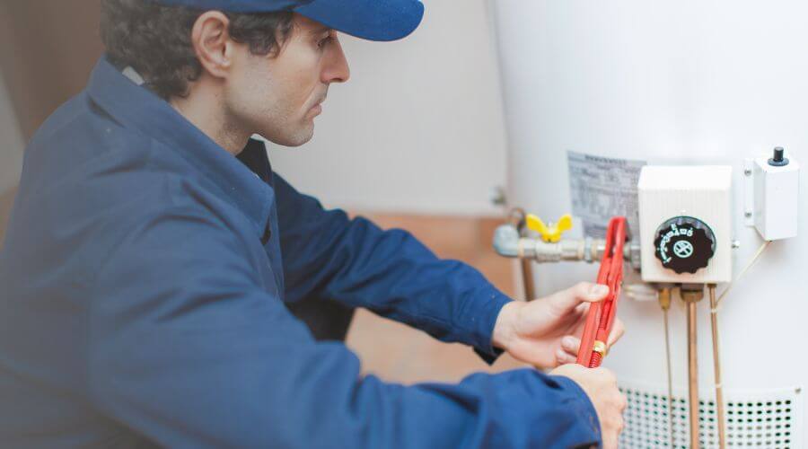 Professional water heater repair in Vandervoort, AR